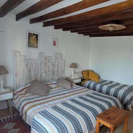 Boissy-le-ChatelLa Briarde Triple Pdj住宿加早餐旅馆 外观 照片
