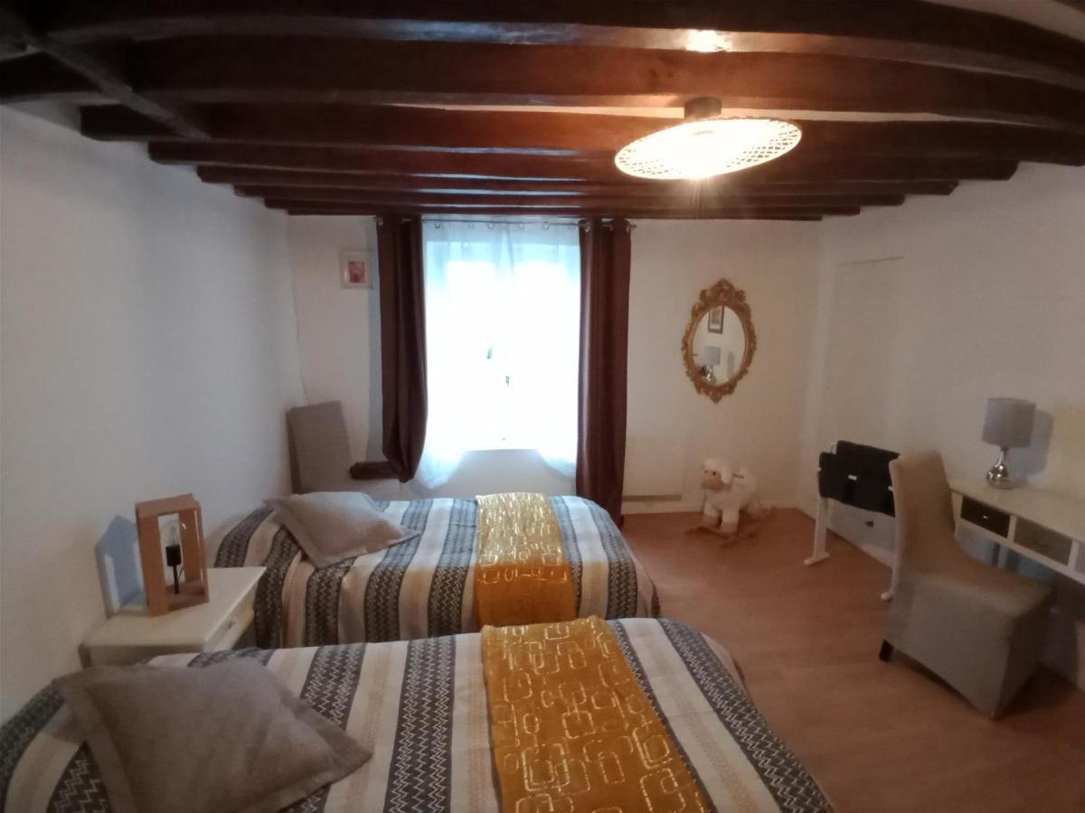 Boissy-le-ChatelLa Briarde Triple Pdj住宿加早餐旅馆 外观 照片